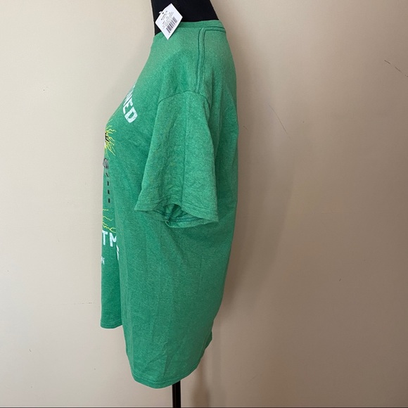 2/$20 Size M | National Lampoons Christmas TShirt - Picture 4 of 14